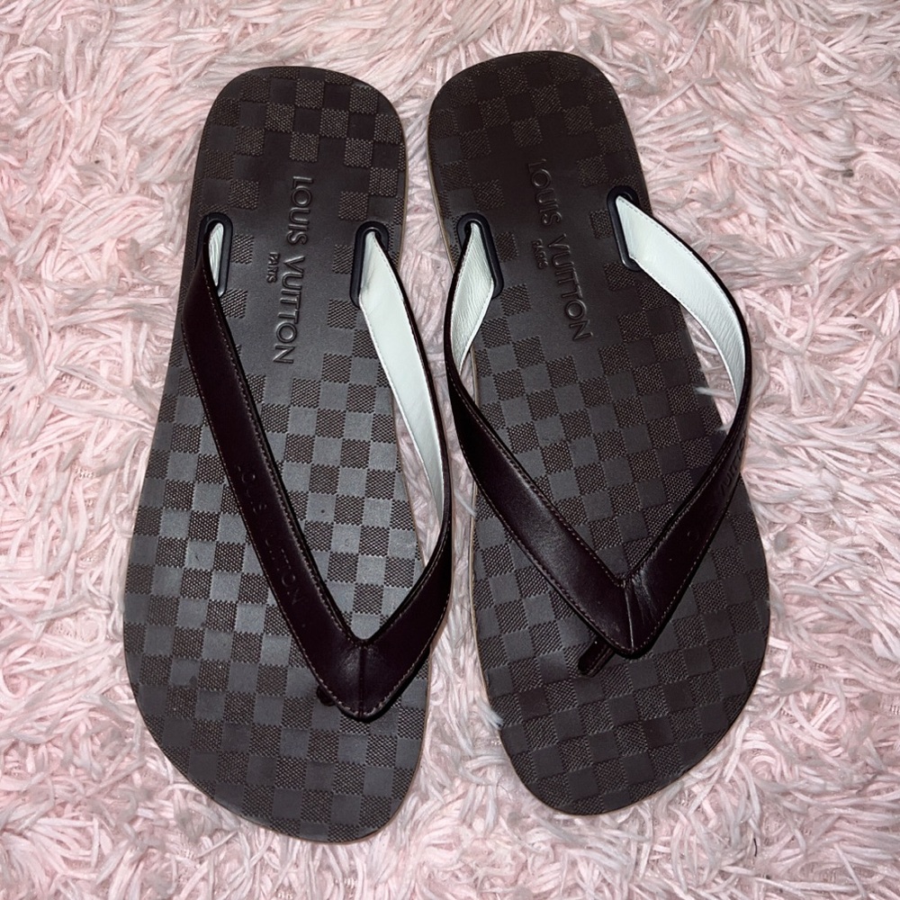 Louis Vuitton damir flip flops